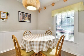 Orlando Golden Girls Retreat: Prime Location!