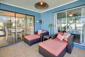 Waterfront Oasis w/ Hot Tub ~ 10 Mi to Dtwn Tampa