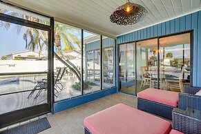 Waterfront Oasis w/ Hot Tub ~ 10 Mi to Dtwn Tampa
