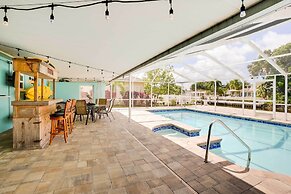 Canal-front Tampa Vacation Rental w/ Private Pool!