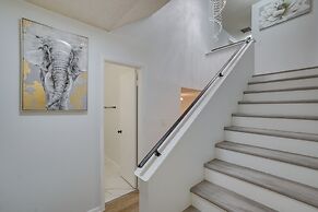 Spacious Tampa Vacation Rental ~ 7 Mi to Beach!