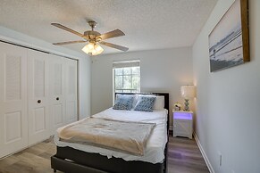 Spacious Tampa Vacation Rental ~ 7 Mi to Beach!