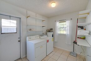 Spacious Tampa Vacation Rental ~ 7 Mi to Beach!