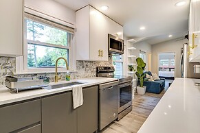 Tree-lined Indianapolis Home ~ 10 Mi to Downtown!