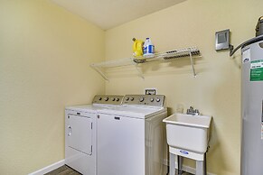 Tropical Tampa Home: Pets Welcome!