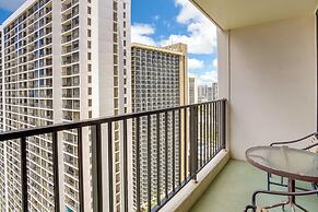 Honolulu Vacation Rental: Walk to Waikiki Beach!