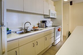 Honolulu Vacation Rental: Walk to Waikiki Beach!