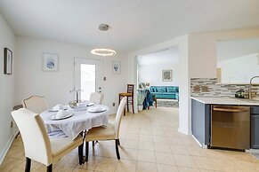 Camby Home w/ 3 Living Areas & Community Pool!