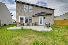 Camby Home w/ 3 Living Areas & Community Pool!