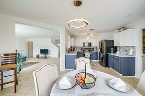 Camby Home w/ 3 Living Areas & Community Pool!