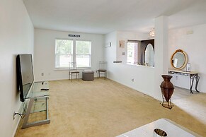 Camby Home w/ 3 Living Areas & Community Pool!