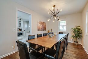 Pet-friendly Minneapolis Home ~ 8 Mi to Downtown!