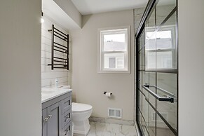 Pet-friendly Minneapolis Home ~ 8 Mi to Downtown!