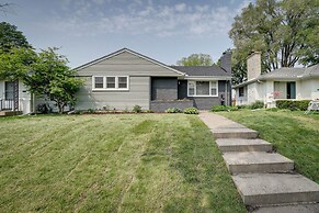 Pet-friendly Minneapolis Home ~ 8 Mi to Downtown!
