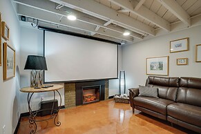 Pet-friendly Minneapolis Home ~ 8 Mi to Downtown!
