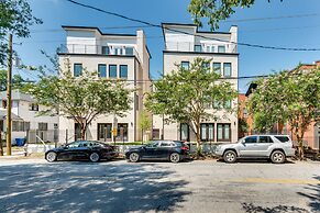 Modern Atlanta Home w/ Balcony: 2 Mi to Downtown!