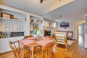 Chic Atlanta Retreat w/ Patio & Outdoor Dining!