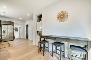 Pet-friendly Georgia Abode - Walk to Piedmont Park