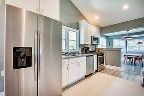 Atlanta Vacation Rental w/ Deck: 4 Mi to Downtown!