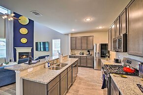 Houston Home w/ Private Yard - 16 Mi to Dtwn
