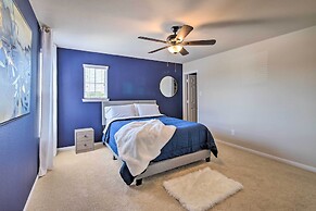 Houston Home w/ Private Yard - 16 Mi to Dtwn