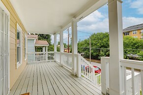 Spacious Atlanta Home ~ 2 Mi to Downtown!