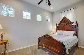 Pet-friendly Tomball Home: Walk to Main Street!