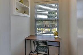 Quaint Houston Hideaway - 3 Mi to Downtown!
