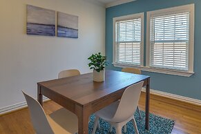 Quaint Houston Hideaway - 3 Mi to Downtown!