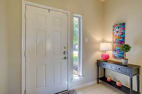 Pet-friendly Tomball Home ~ 8 Mi to Burroughs Park