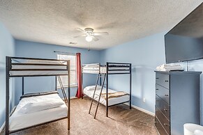 Spacious Houston Home w/ Pool Access, Fenced Yard!