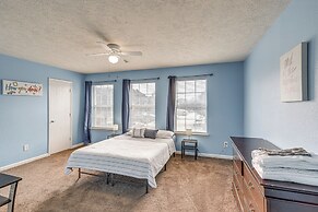 Spacious Houston Home w/ Pool Access, Fenced Yard!