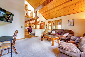 Deck w/ Hot Tub: Serene Cabin in Truckee