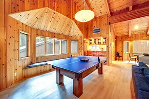 Tahoe Donner Cabin Near Slopes & Lake!