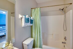 Florida Retreat w/ Pool, Hot Tub & Near Disney!