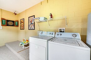 10 Mi to Disney: Home w/ Game Room & Lanai!