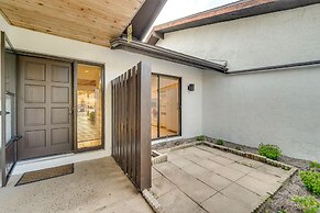 Waterfront Haines City Vacation Rental w/ Pool!