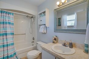 Hot Tub + Dock Access: Lake Hatchineha Getaway!