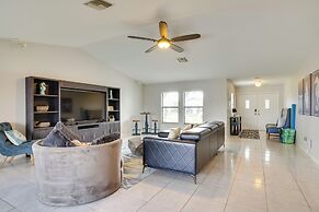 Lanai & Pool: Waterfront Cape Coral Home!