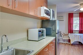 Dock & Grill: Waterfront Florida Vacation Rental!