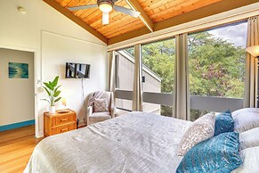 Downtown Kailua-kona Condo w/ Pool & Views