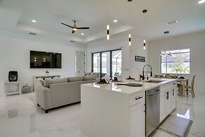 Furnished Lanai & Private Pool: Cape Coral Home