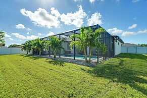 Furnished Lanai & Private Pool: Cape Coral Home