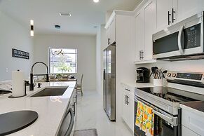 Furnished Lanai & Private Pool: Cape Coral Home