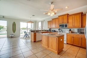 Waterfront Retreat w/ Pool on Caloosahatchee River