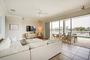 Waterfront Retreat w/ Pool on Caloosahatchee River