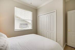 Waterfront Retreat w/ Pool on Caloosahatchee River