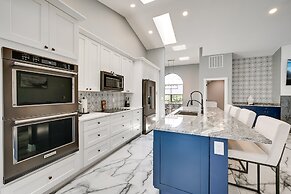 Luxurious Cape Coral Oasis Half Mi to Boat Ramp!