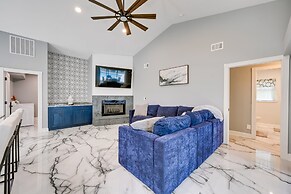 Luxurious Cape Coral Oasis Half Mi to Boat Ramp!