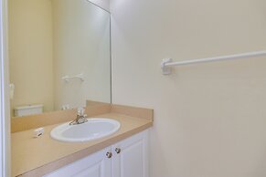 Lanai & Pool: Spacious Villa Near Disney!